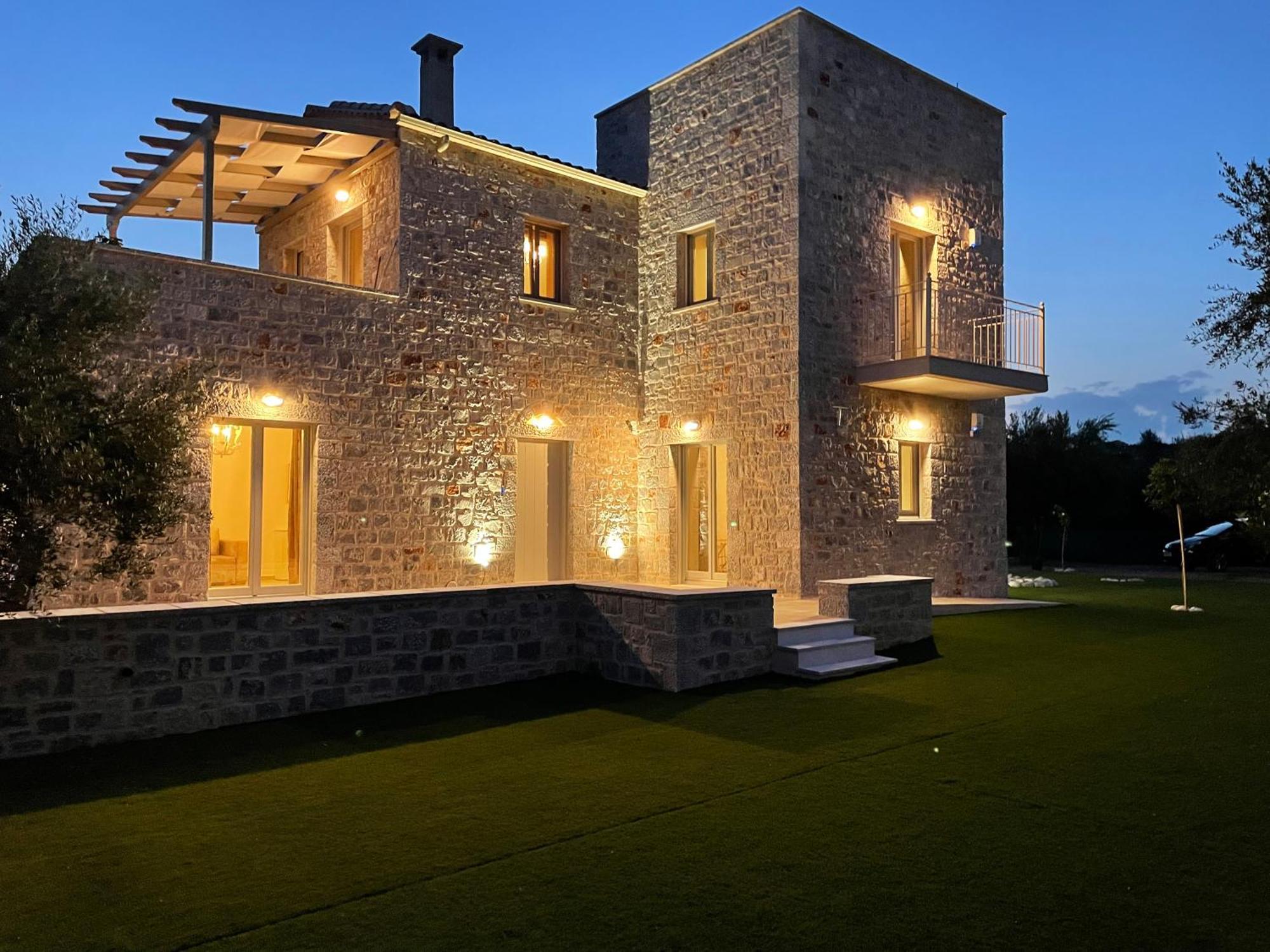 Efmar Exclusive Residences Gythio Exterior photo